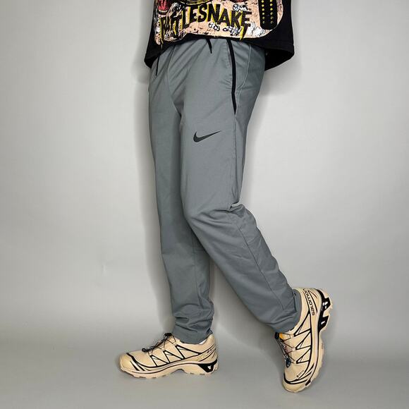 Nike Sweatpants Grey Polyester Joggers Black Logo Dri Fit